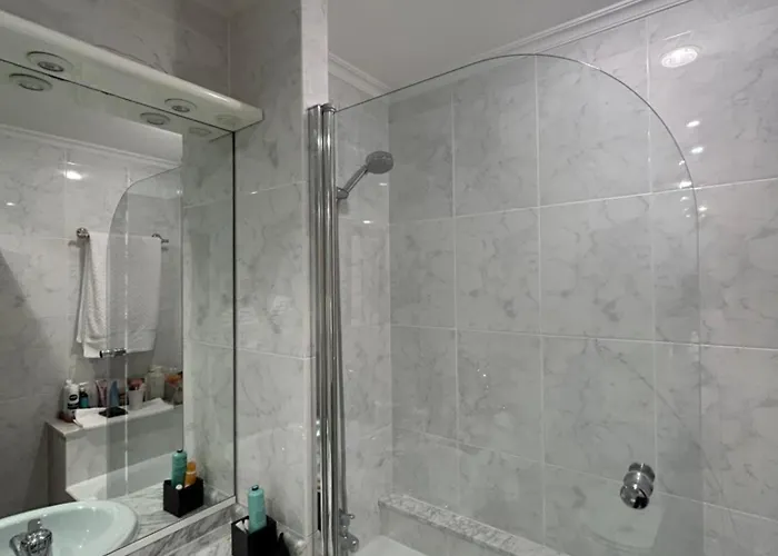 Urban Retreat Plaza Apartment A Coruna